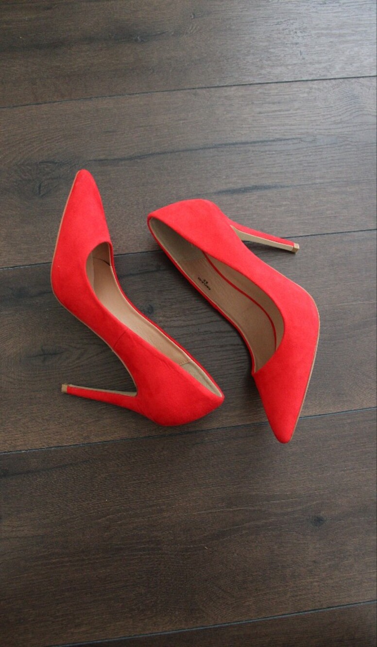 Mixx Shuz Red Pointed-Toe Stiletto Pumps - Women - Picture 7 of 8